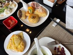 面包-太湖饭店玉兰厅(自助餐厅)