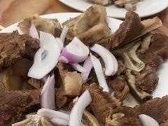 -苏莱特色牛骨滩羊手抓馆(长城东街总店)