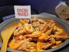 -徐记小怪兽肉蟹煲(中央大街店)
