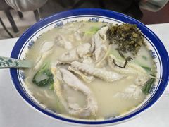 招牌黄鱼面-明呈黄鱼面馆(斜土路店)