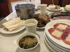 -北京汉丽轩海鲜烤肉自助火锅一体(中百店)