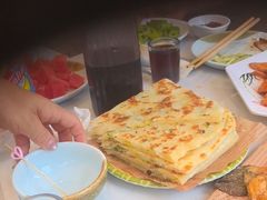 葱花饼-何适山庄·团餐住宿(水长城P2停车场店)