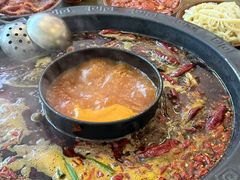 -黄潇洒老火锅(九眼桥宏济巷店)