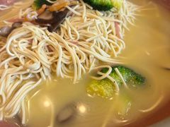 -侬佳蒸菜馆(听潮店)