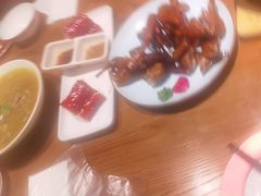 -小梅鸽香港餐厅·小鼎玖煲(南湖店)
