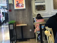 大堂-满记甜品(巴黎春天宝山店)