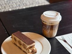 -The place那儿(新城国际店)