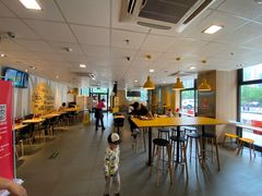 用餐区-麦当劳(燕顺路店)