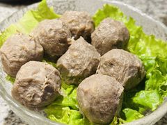 Q弹牛肉丸-云荷里·蒸汽石锅鱼·云南菜(中发百旺店)