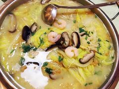 白菜海鲜菌汤-大红袍川菜馆(总店)