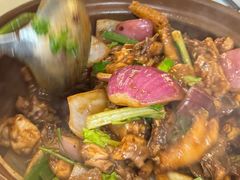 -胡须佬鸡煲四季火锅店(石厦西村直营店)