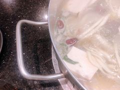 -德记牛肉社潮汕鲜切牛肉火锅(中心路店)