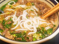 -云阿蛮云南生烫牛肉米线(奉贤路店)