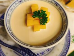 鲜芒果布丁-禄婶鸡煲·打边炉
