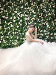 -艾米丽婚纱礼服