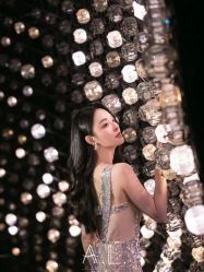 -Renee芮亦婚纱