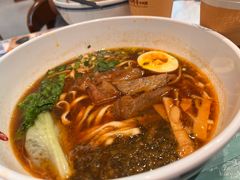 -康师傅私房牛肉面(申虹店)