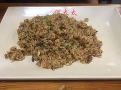 -何太太馄饨面铺(大浒东苑店)