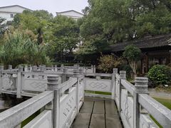 -绳金塔