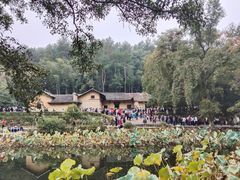 -毛泽东同志旧居