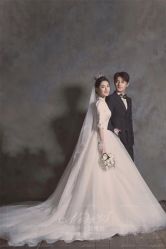 -易摄影婚纱摄影工作室