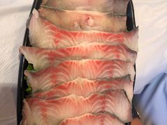 -鲜入围煮花胶鸡海鲜火锅