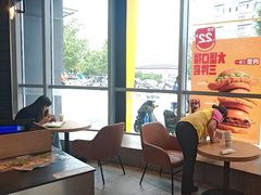 -麦当劳(北苑秋实路店)