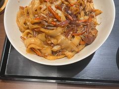 -顺溜·手工刀削面·黑金店(铜锣湾店)