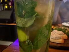 -MARU玛露音乐餐厅(大学路店)