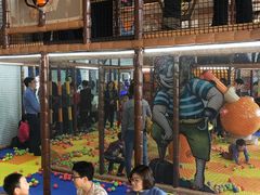 -蒙特利亲子乐园