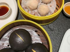-蝴蝶里·粤菜·点心(滨江龙湖店)