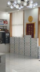 -靓芙泉专研痘痘肌