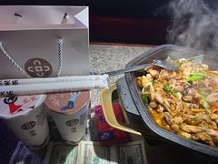 -湊湊火锅·茶憩(东城万达店)
