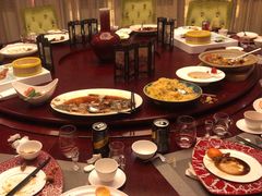 -粤尚腾香居中餐厅(首都机场希尔顿店)
