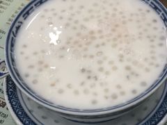 -赵记传承特色牛奶甜品(泉城广场店)
