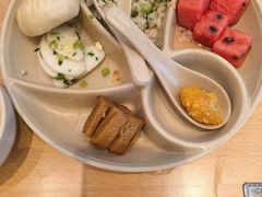 -素满香·全民食养自助(长宁龙之梦店)