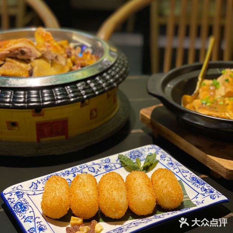 看着四菜一汤吃客家菜‼️在福建没吃上的回顺德吃上了...