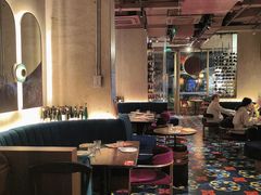 -Brut Eatery Wine Bar & Restaurant (建国东路店)
