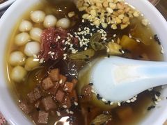 糍粑冰粉-怪噜范·老贵阳街头名小吃(鸿通城店)