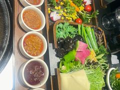 -蘸小院铁锅炖·蘸酱菜·东北菜(怀远门店)