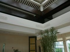 -春兰国宾馆(凤城河风景区老街店)