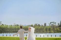 -挪娅婚纱摄影皇家会所