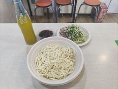 -黑八私房老北京炸酱面