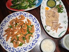 -粤·向群饭店(麓景路店)