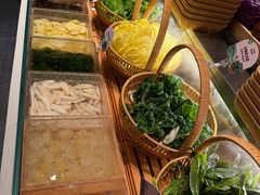 -左庭右院鲜牛肉火锅(七宝领展广场店)