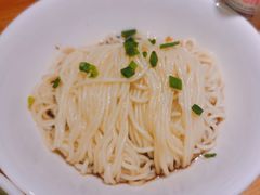 -诚铭记·虾仁汤包·成都小吃(融创店)