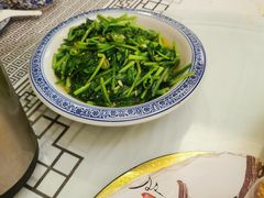 -客家大院·非遗赣南客家菜(郁孤台店)