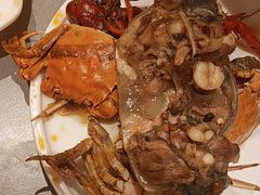 -黑金·寻焰自助百汇·烤肉·火锅(中街店)