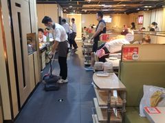 -海底捞火锅(银泰中心店)