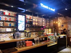 大堂-Thank u mom非油炸健康鸡(万国广场店)
